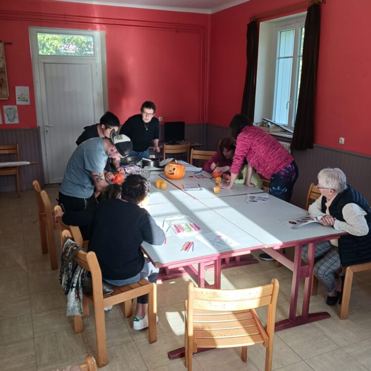 Atelier Modelage et atelier Numérique à la Meurotte du Croco 🐊👩‍👧‍👧
